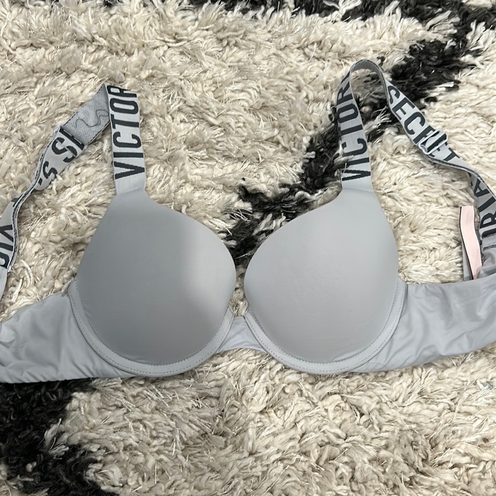 Victoria’s Secret Grey Sport Bra